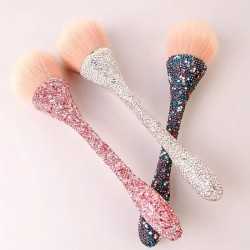 Bledo con Cristales - Añade un Toque de Glamour a tu Rutina de Belleza | Cosmetic-Nails.com